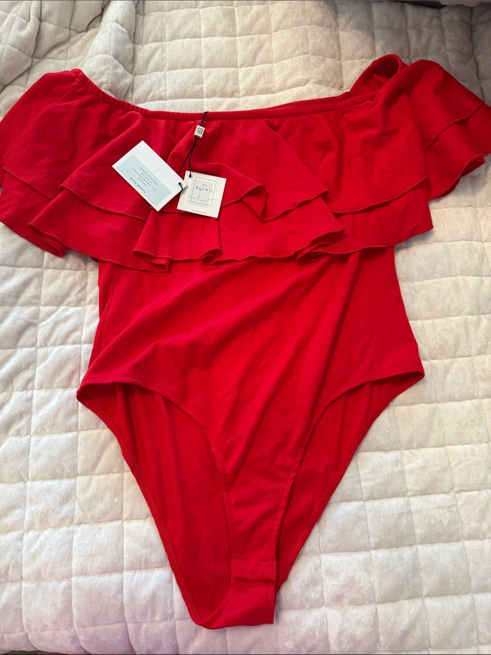 By Egreis off shoulder Red ruffle body suit